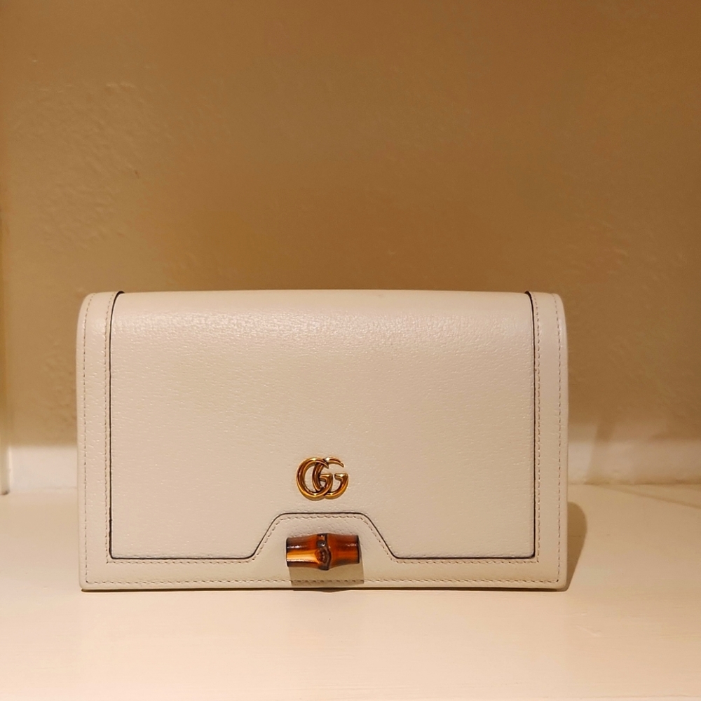 GUCCI DIANA MINI BAG WITH BAMBOO
